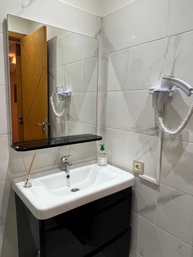 Bel Appart+2 Room+Wifi+Gare Casa Voyageur+Tram Casablanca Bagian luar foto